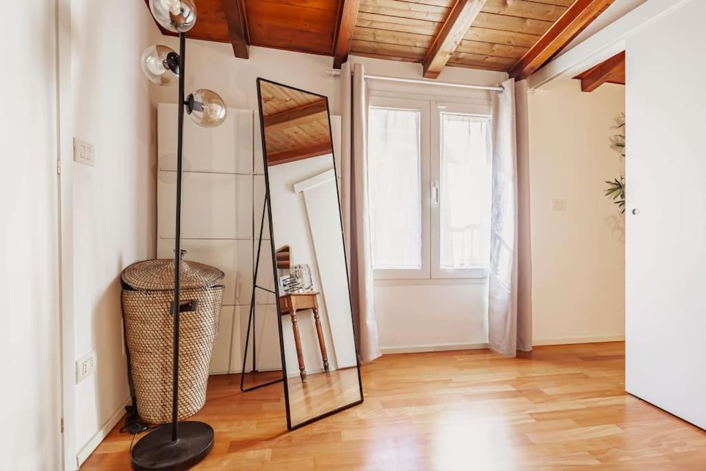 Elegante Loft Su 2 Piani A 5 Minuti Da San Siro Apartment Milan Bagian luar foto