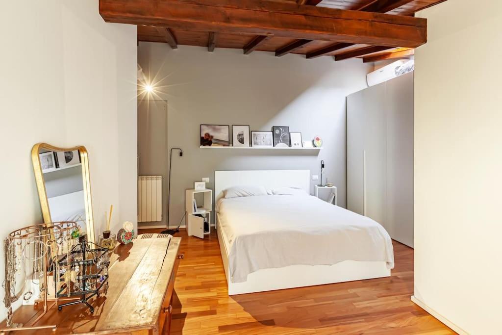 Elegante Loft Su 2 Piani A 5 Minuti Da San Siro Apartment Milan Bagian luar foto